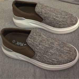 New XPACS Slip On Arch Support Orthopedic Comfortable Brown Removable Insoles